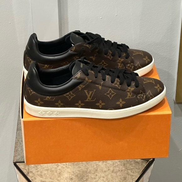 Louis Vuitton Monogram Sneakers - Picture 6 of 14